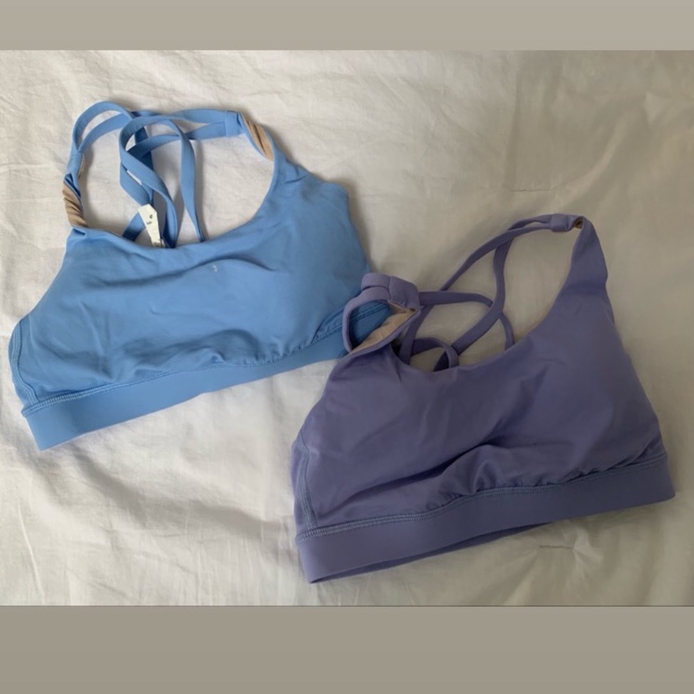 2 Lululemon sports bras.